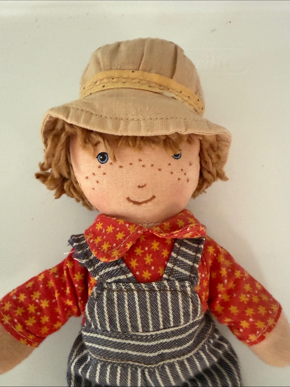 Robbie Hobbie Rag Doll - Picture 4 of 4